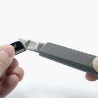 NT Cutter 9mm Aluminum Auto-Lock Knife - Image 3
